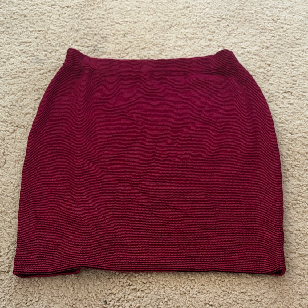 St. John Deep Red Pencil Skirt